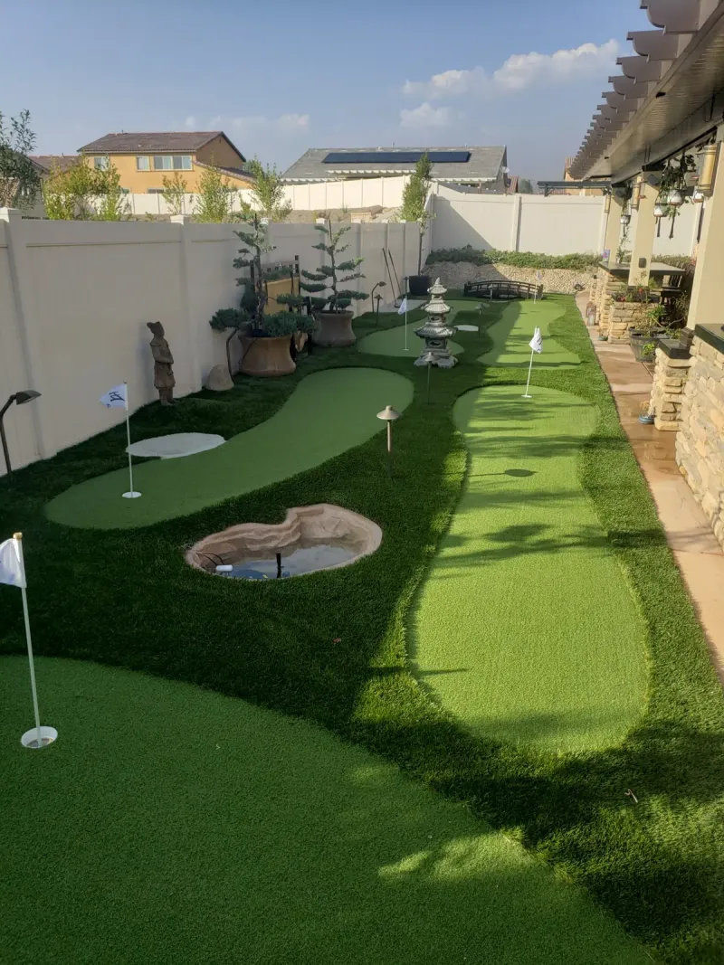 Putting green installation